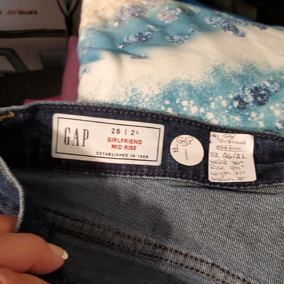 GAP Women's Straight Leg Jeans in Deep Blue - Picture 2 of 8